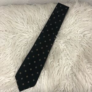 MARIO VALENTINO - 100% ITALIAN‎ SILK NECKTIE.   BLACK WITH TAN & BLUE - B17